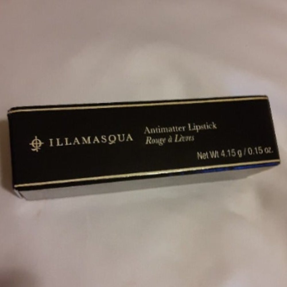 Multiple Makeup Bundle - Picture 3 of 8